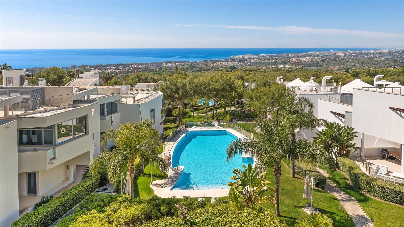 3 quarto Moradia Geminada para venda em Marbella com piscina garagem - 2 995 000 € (Ref: 9949496)