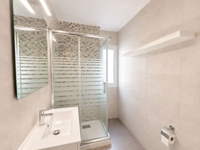 1 slaapkamer Appartement te koop in Arroyo de la Miel, Benalmádena - € 220.000 (Ref: 9977048)