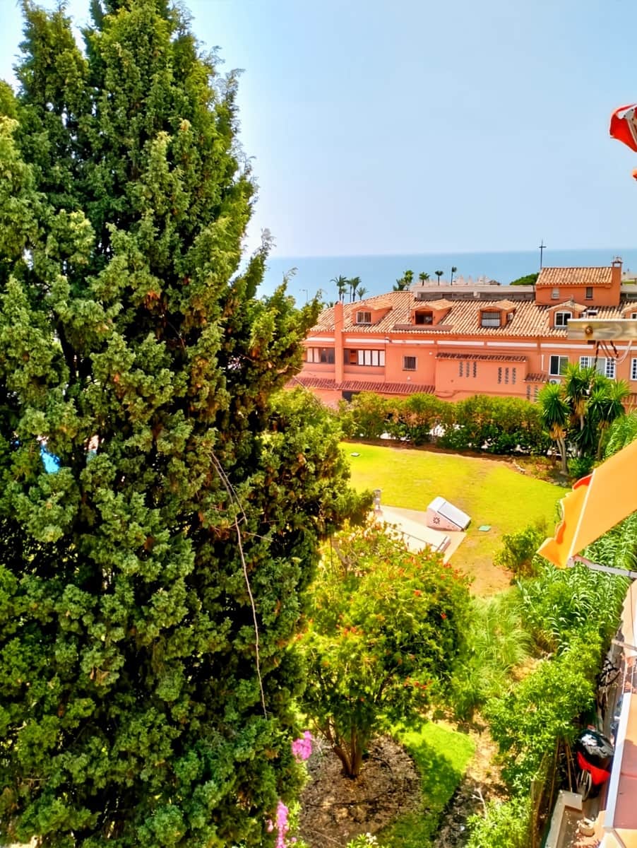 Estudio en Calahonda en venta con garaje - 128.000 € (Ref: 9982705)