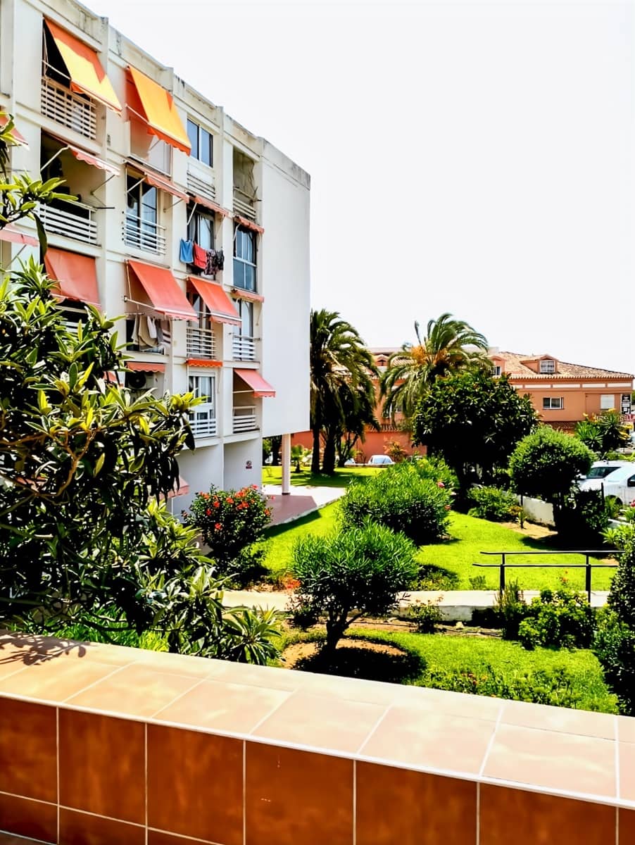 Estudio en Calahonda en venta con garaje - 128.000 € (Ref: 9982705)