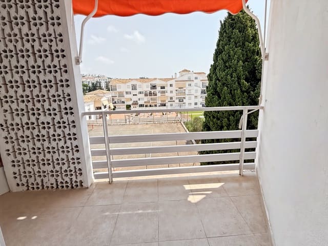 Estudio en Calahonda, Mijas en venta con garaje - 128.000 € (Ref: 9982705)