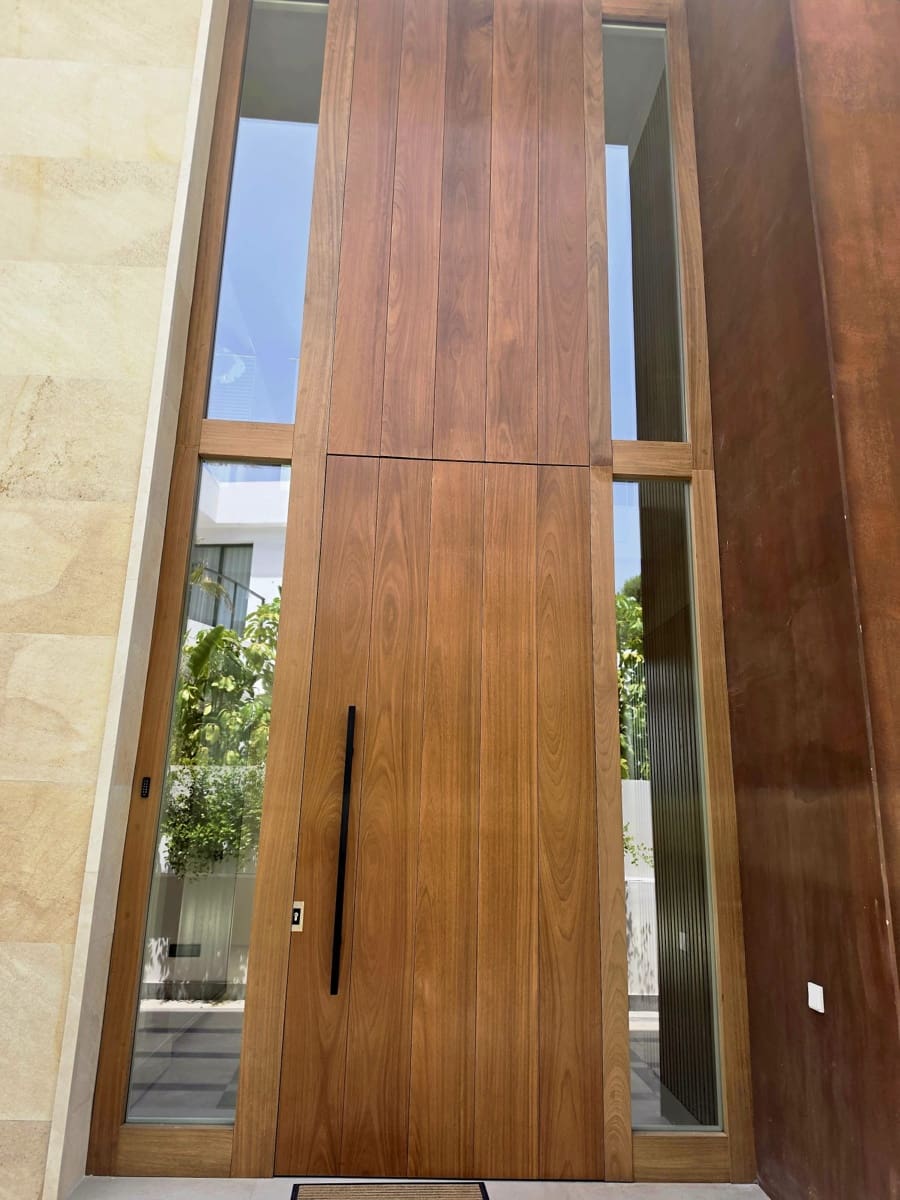 5 slaapkamer Villa te koop in Marbella met zwembad garage - € 7.300.000 (Ref: 9984645)
