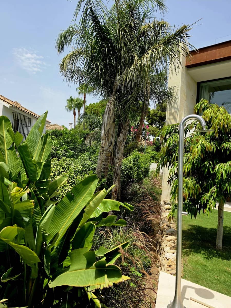 5 slaapkamer Villa te koop in Marbella met zwembad garage - € 7.300.000 (Ref: 9984645)