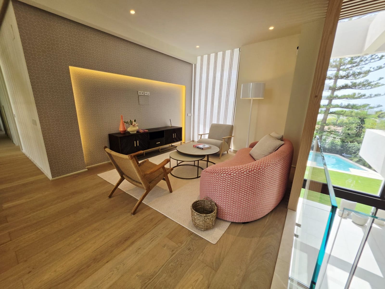 5 slaapkamer Villa te koop in Marbella met zwembad garage - € 7.300.000 (Ref: 9984645)