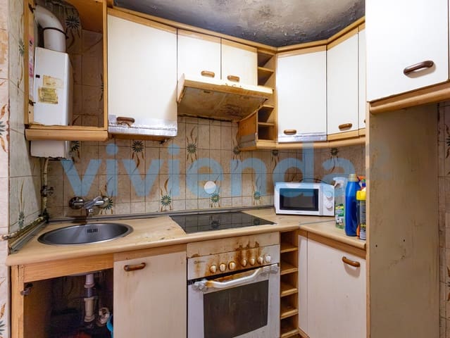 2 sovrum Lägenhet till salu i Ventas, Madrid stad - 254 000 € (Ref: 10003559)