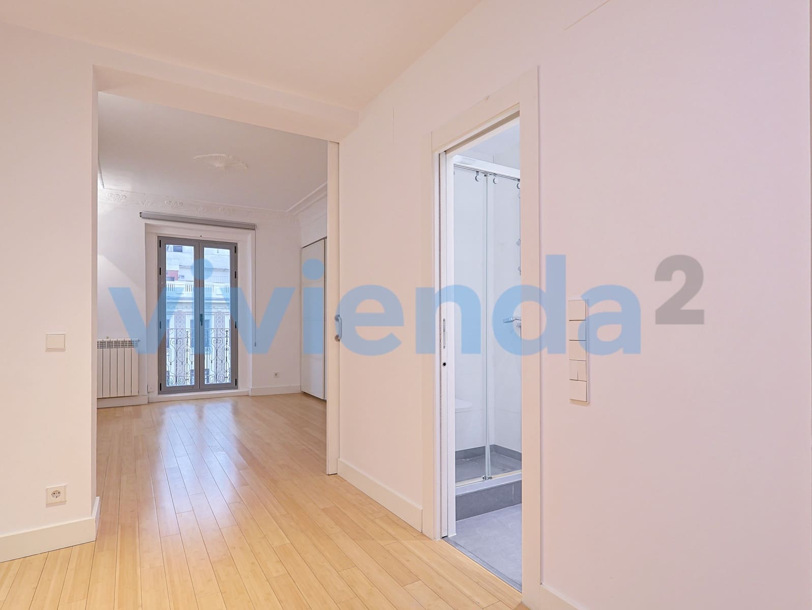 2 quarto Apartamento para arrendar em Madrid cidade - 2 200 € (Ref: 10005226)
