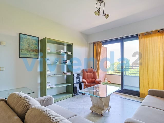 2 makuuhuone Asunto vuokrattavana paikassa Valdezarza, Madrid kaupunki mukana uima-altaan 
autotalli - 1 550 € (Ref: 10005227)