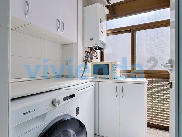 3 slaapkamer Flat te koop in Valdefuentes, Madrid stad met zwembad garage - € 849.000 (Ref: 10012951)