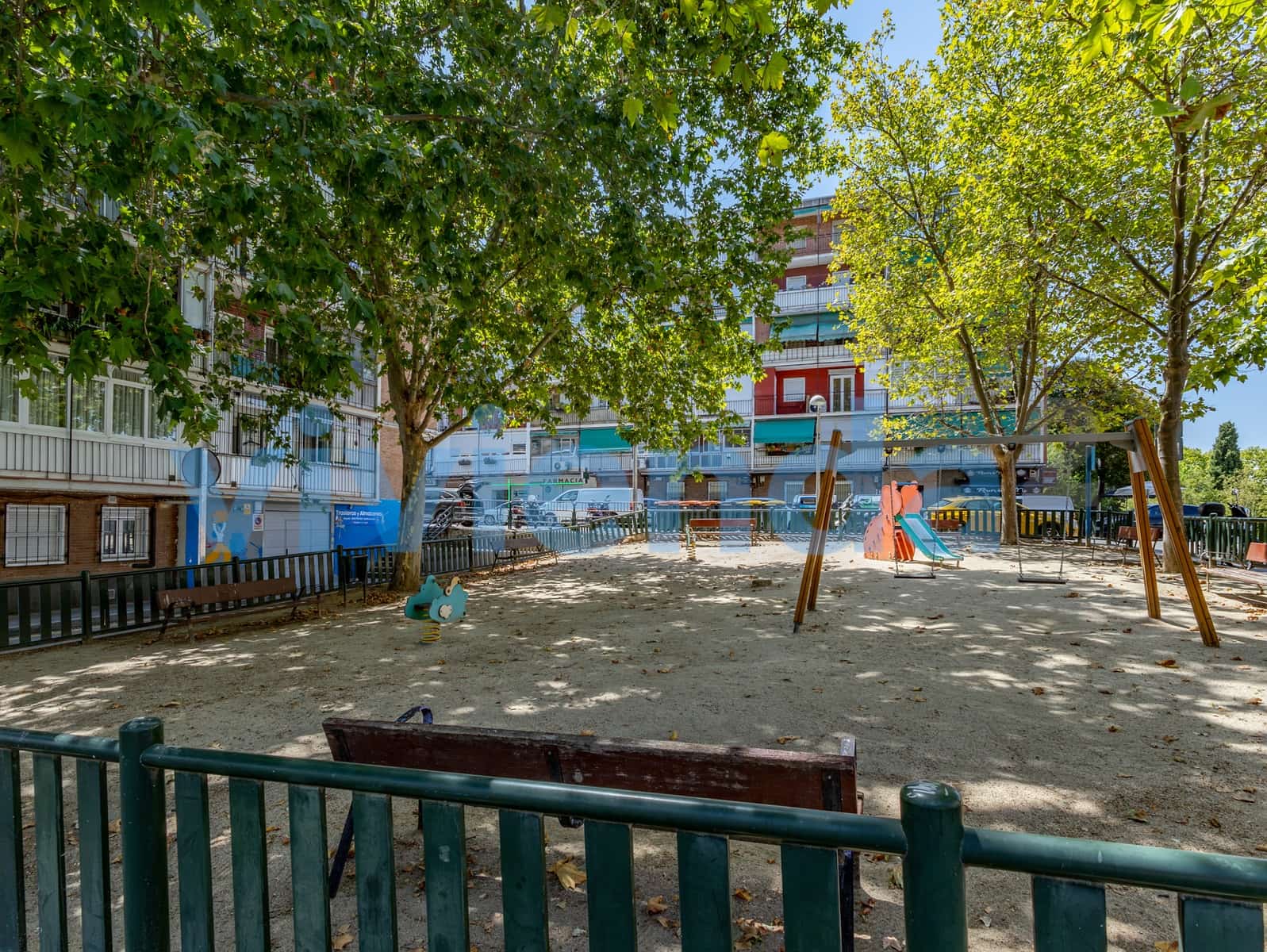 3 bedroom Flat for rent in Madrid city - € 1,950 (Ref: 10012953)