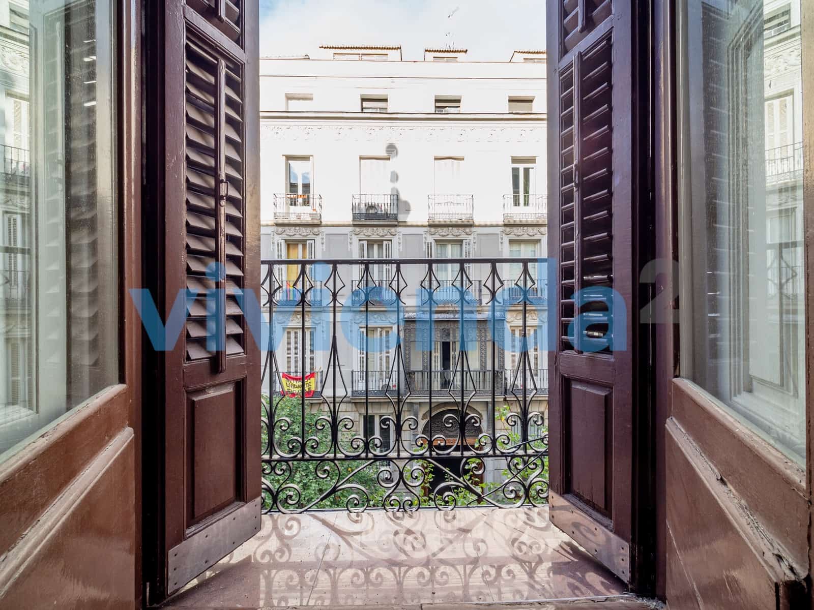 Piso de 6 habitaciones en Madrid ciudad en alquiler con garaje - 4.000 € (Ref: 10022111)