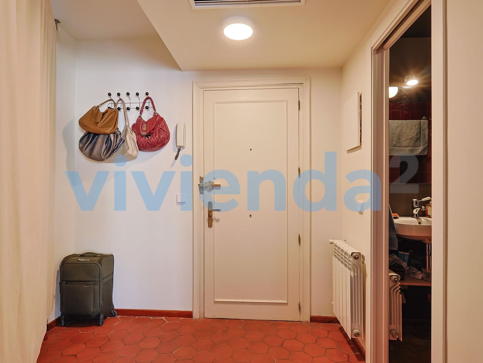 Studio til leje i Madrid by - € 1.300 (Ref: 10022112)