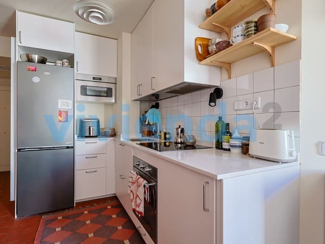 Studio til leje i Palacio, Madrid by - € 1.300 (Ref: 10022112)