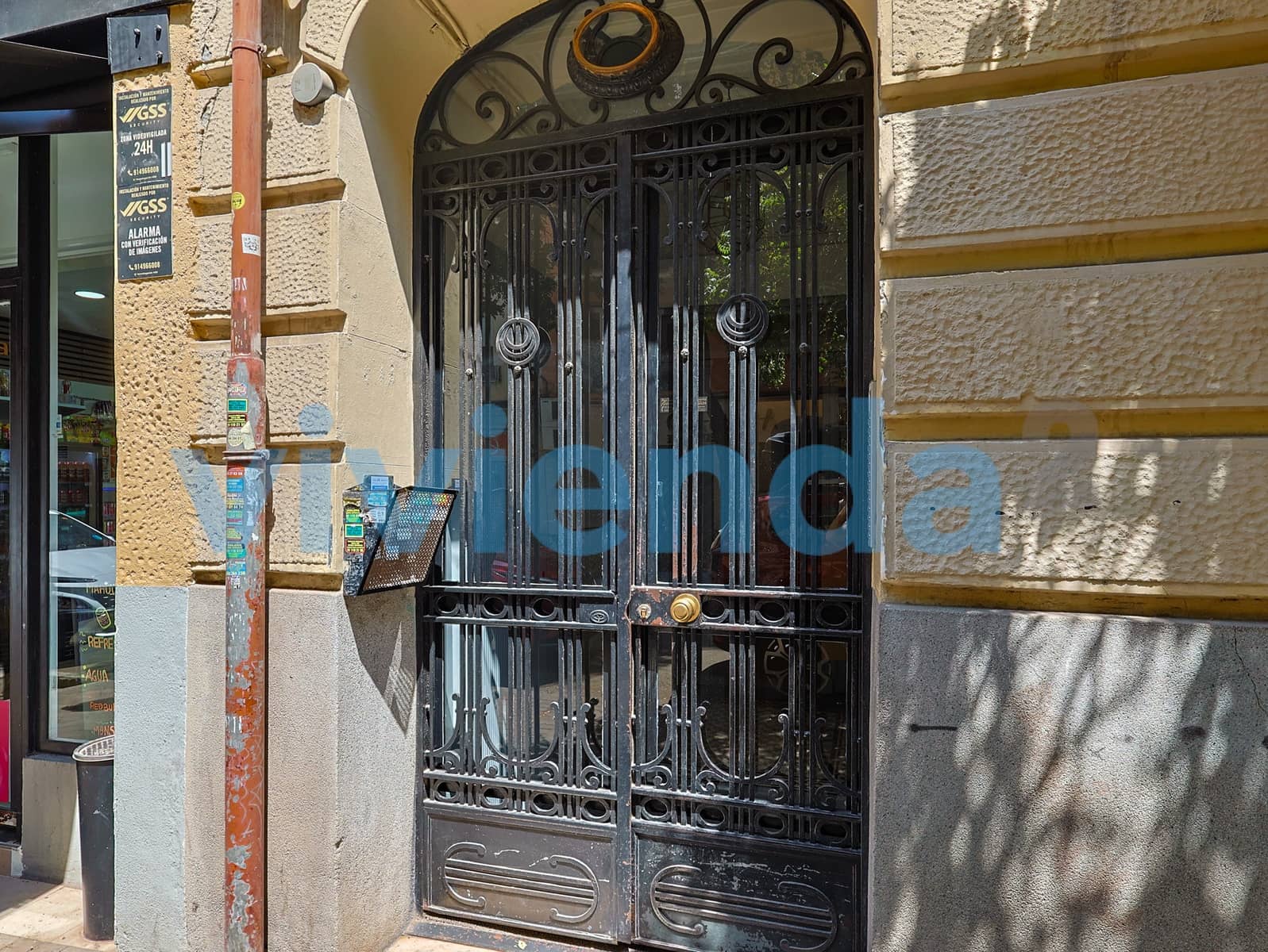 2 soveværelse Lejlighed til leje i Madrid by - € 1.700 (Ref: 10025248)