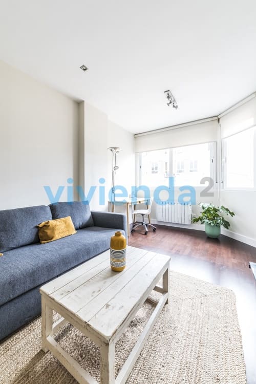 1 slaapkamer Flat te huur in Madrid stad - € 1.700 (Ref: 10025249)