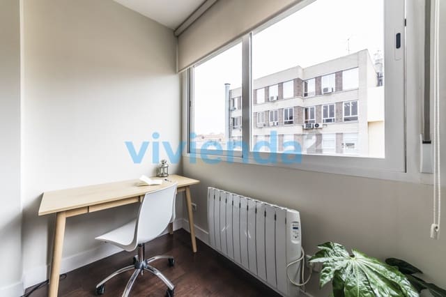 1 slaapkamer Flat te huur in Castellana, Madrid stad - € 1.700 (Ref: 10025249)