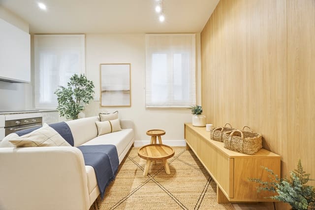 3 makuuhuone Asunto vuokrattavana paikassa Universidad, Madrid kaupunki - 2 395 € (Ref: 10031596)