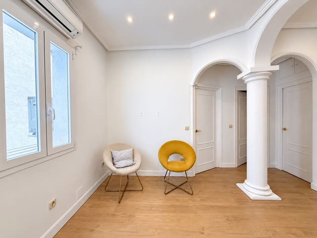 2 sypialnia Mieszkanie do wynajęcia w Castellana, Miasto Madryt - 1 700 € (Ref: 10035024)