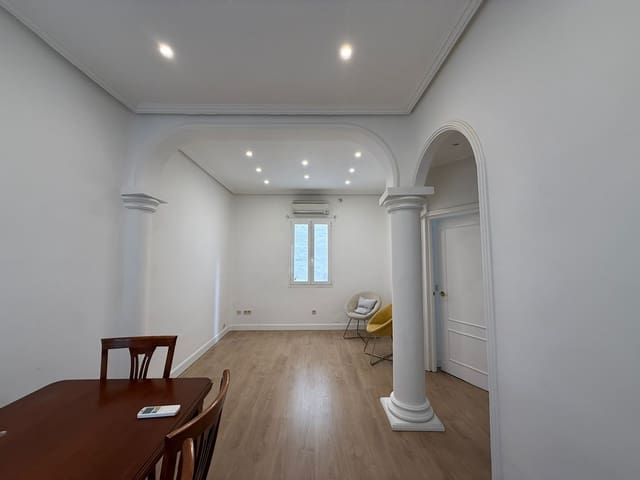2 sypialnia Mieszkanie do wynajęcia w Castellana, Miasto Madryt - 1 700 € (Ref: 10035024)