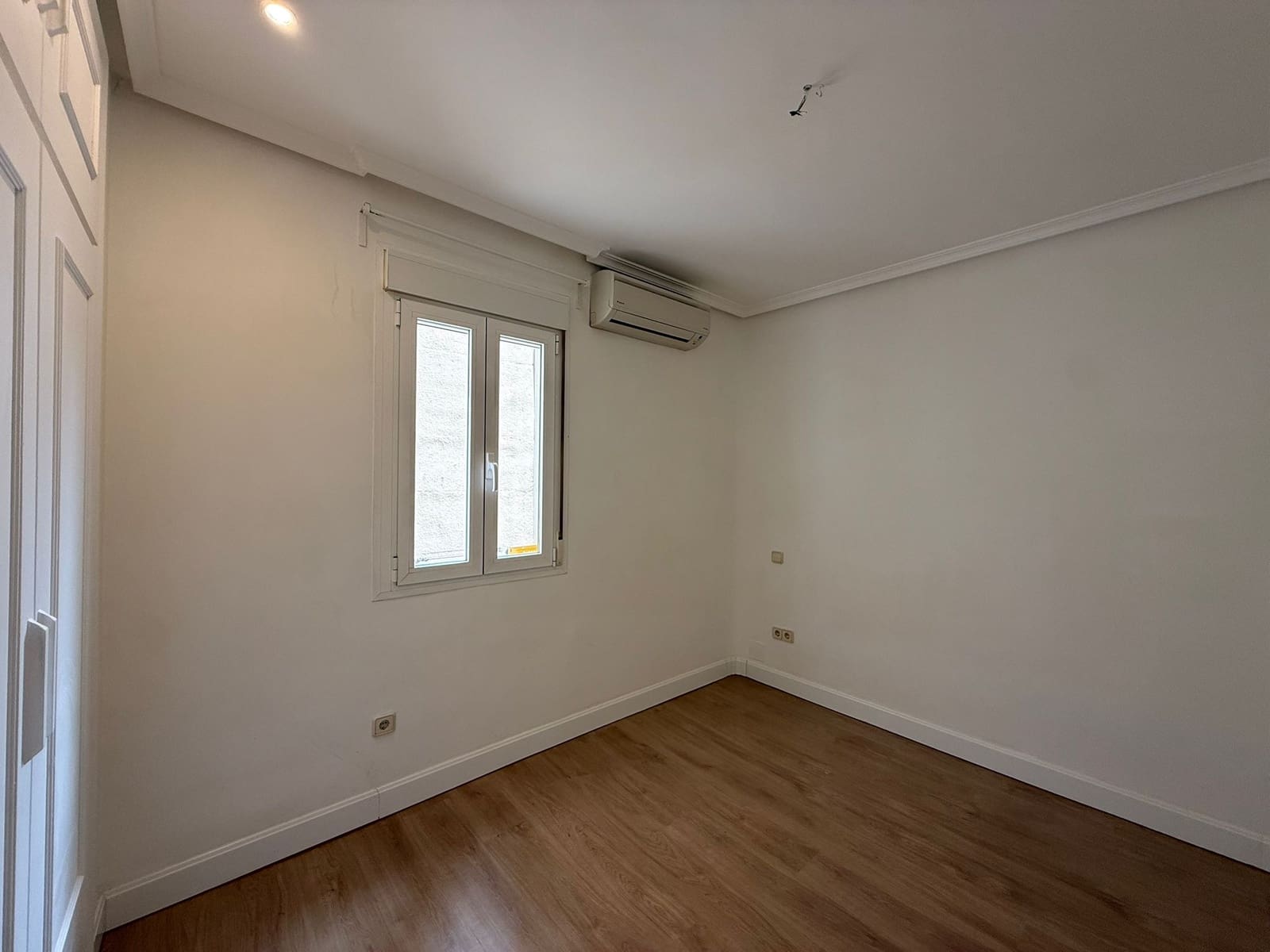 2 sypialnia Mieszkanie do wynajęcia w Miasto Madryt - 1 700 € (Ref: 10035024)