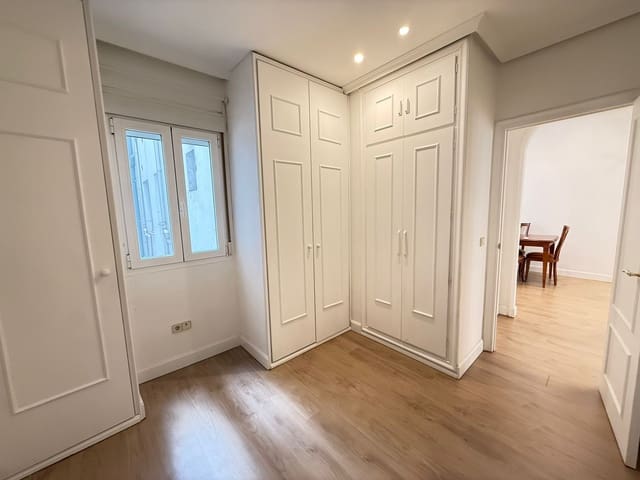 2 sypialnia Mieszkanie do wynajęcia w Castellana, Miasto Madryt - 1 700 € (Ref: 10035024)