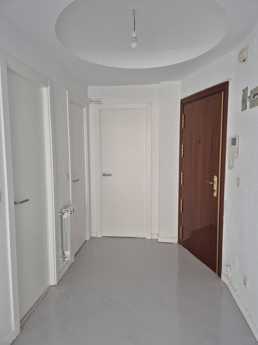 1 soveværelse Lejlighed til leje i Madrid by - € 1.450 (Ref: 10042665)