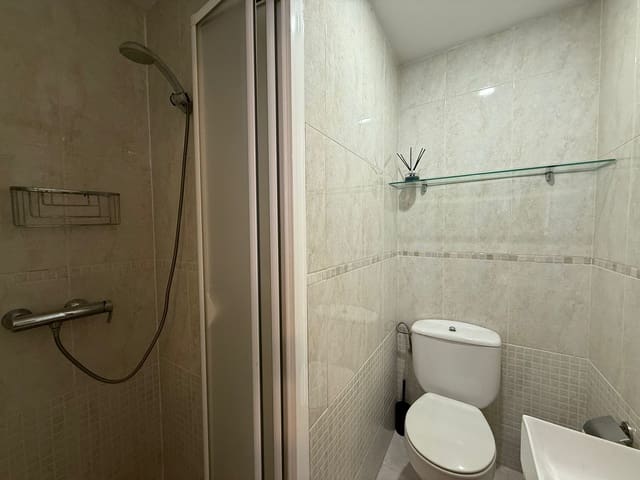 Estudio en Fuente del Berro, Madrid ciudad en alquiler - 1.050 € (Ref: 10046999)