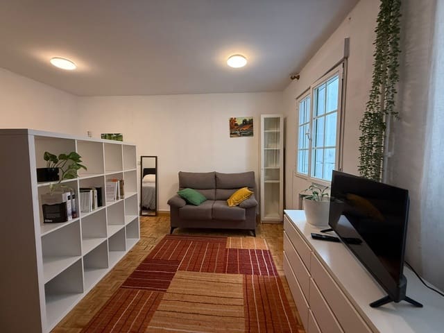 Estudio en Fuente del Berro, Madrid ciudad en alquiler - 1.050 € (Ref: 10046999)