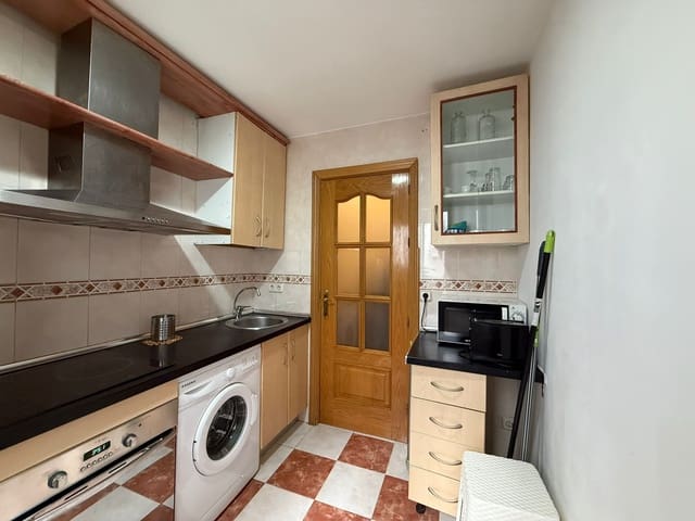 Estudio en Fuente del Berro, Madrid ciudad en alquiler - 1.050 € (Ref: 10046999)