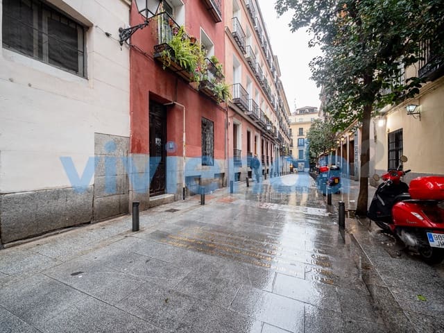 2 Zimmer Wohnung zu vermieten in Cortes, Madrid Stadt - 1.600 € (Ref: 10048901)
