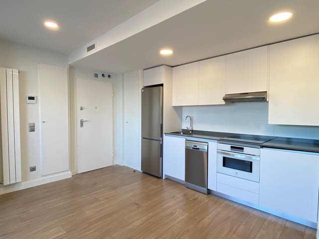 1 soverom Leilighet til leie i Atalaya, Madrid by med svømmebasseng garasje - € 1 700 (Ref: 10054863)