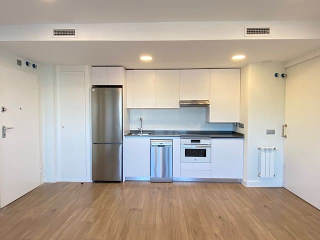 1 soverom Leilighet til leie i Atalaya, Madrid by med svømmebasseng garasje - € 1 700 (Ref: 10054863)
