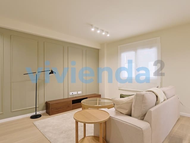 3 sypialnia Mieszkanie do wynajęcia w Embajadores, Miasto Madryt - 2 495 € (Ref: 10061410)