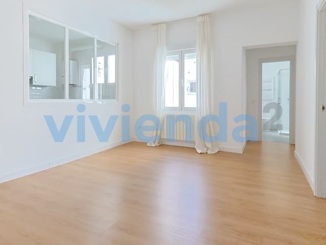 Ático de 4 habitaciones en Hispanoamérica, Madrid ciudad en venta - 1.243.900 € (Ref: 10063917)