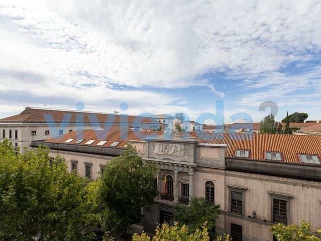 3 slaapkamer Flat te koop in Cortes, Madrid stad - € 1.244.000 (Ref: 10070426)