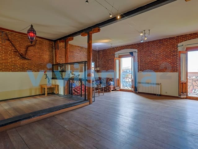 3 slaapkamer Flat te koop in Cortes, Madrid stad - € 1.244.000 (Ref: 10070426)
