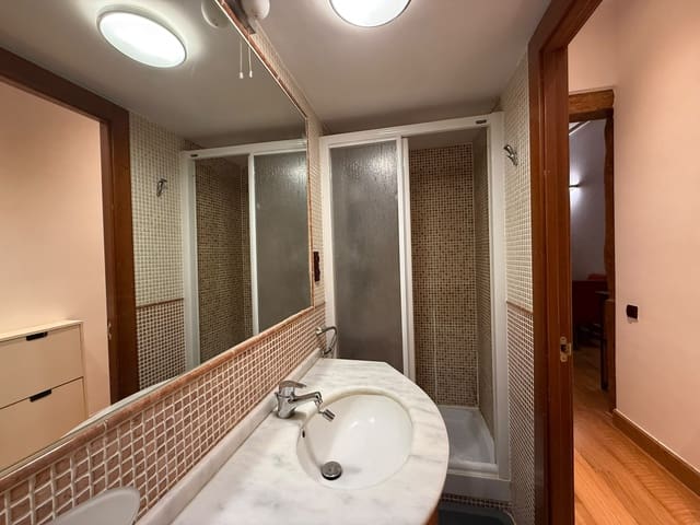 1 Zimmer Wohnung zu vermieten in Universidad, Madrid Stadt - 1.550 € (Ref: 10075426)