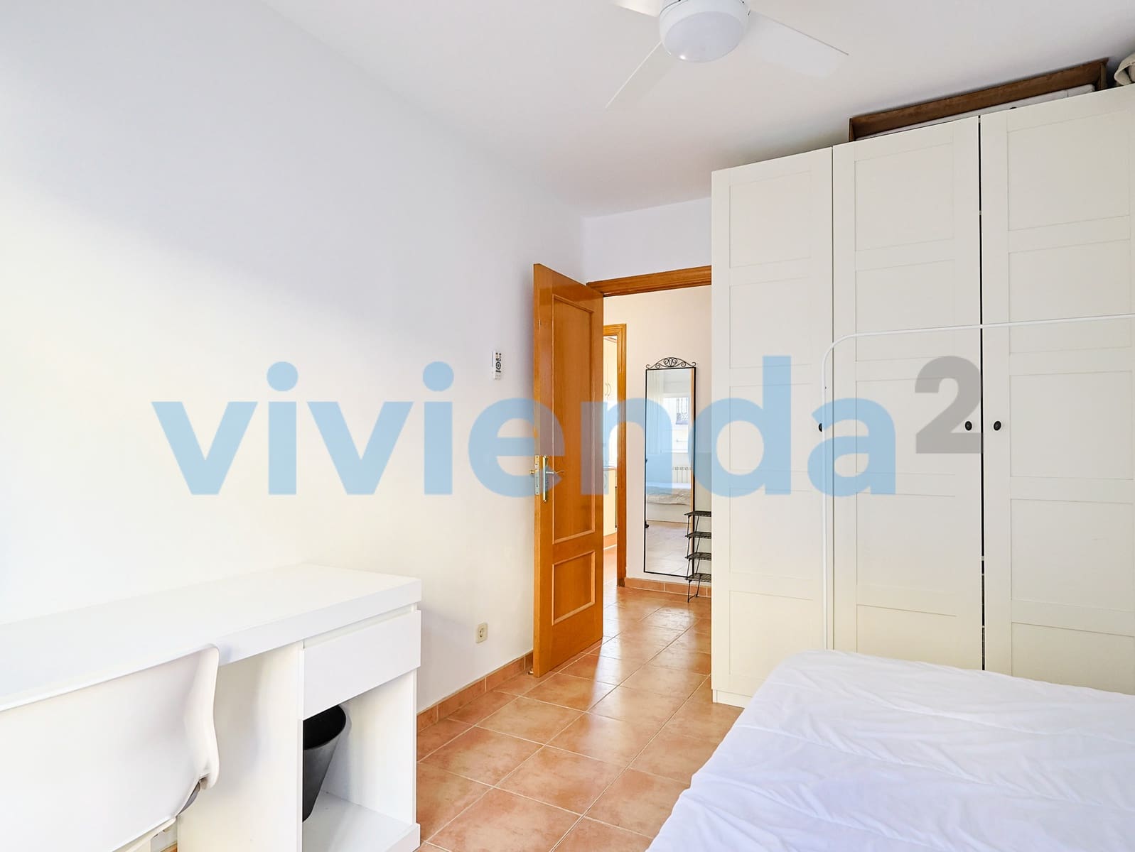 2 quarto Apartamento para arrendar em Madrid cidade - 1 350 € (Ref: 10075427)