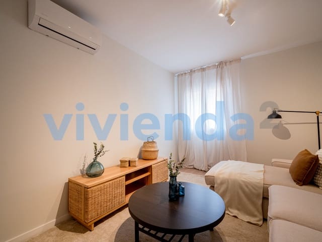 Piso de 3 habitaciones en Valdeacederas, Madrid ciudad en alquiler - 1.690 € (Ref: 10077742)