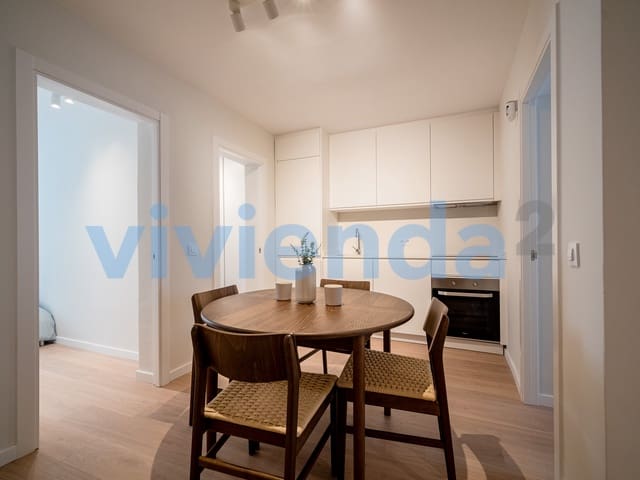 Piso de 3 habitaciones en Valdeacederas, Madrid ciudad en alquiler - 1.690 € (Ref: 10077742)