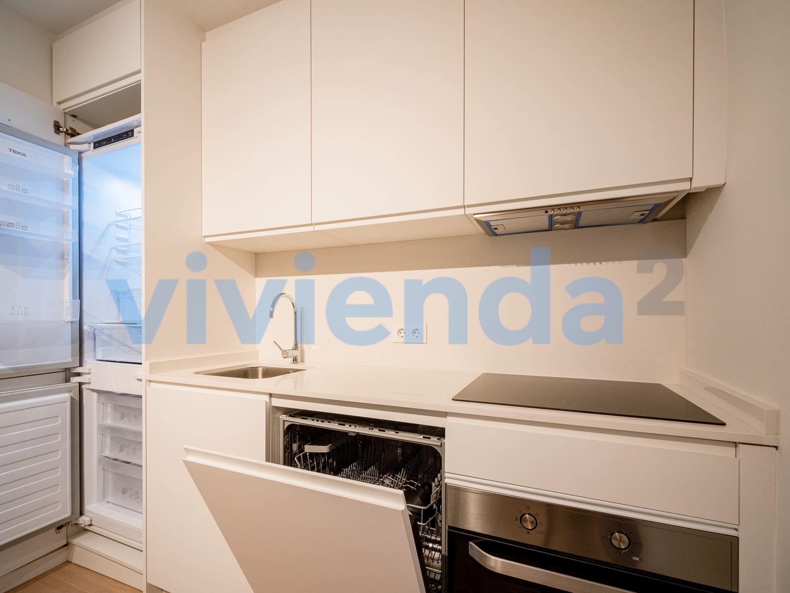 Piso de 3 habitaciones en Madrid ciudad en alquiler - 1.690 € (Ref: 10077742)