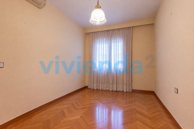 3 sypialnia Mieszkanie na sprzedaż w Rios Rosas, Miasto Madryt z garażem - 1 082 000 € (Ref: 10089128)