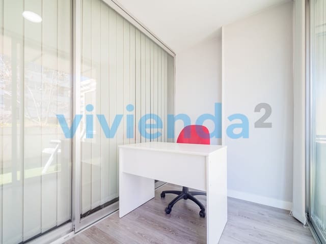 1 quarto Apartamento para arrendar em Castillejos, Madrid cidade com piscina - 1 850 € (Ref: 10089130)