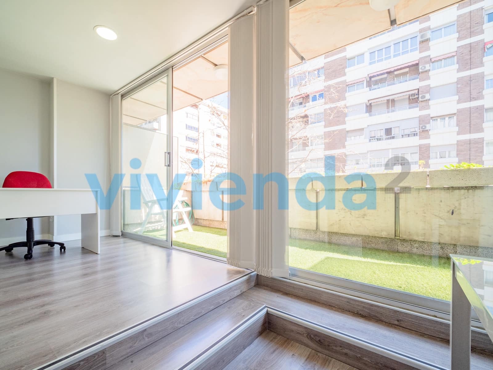 1 quarto Apartamento para arrendar em Madrid cidade com piscina - 1 850 € (Ref: 10089130)