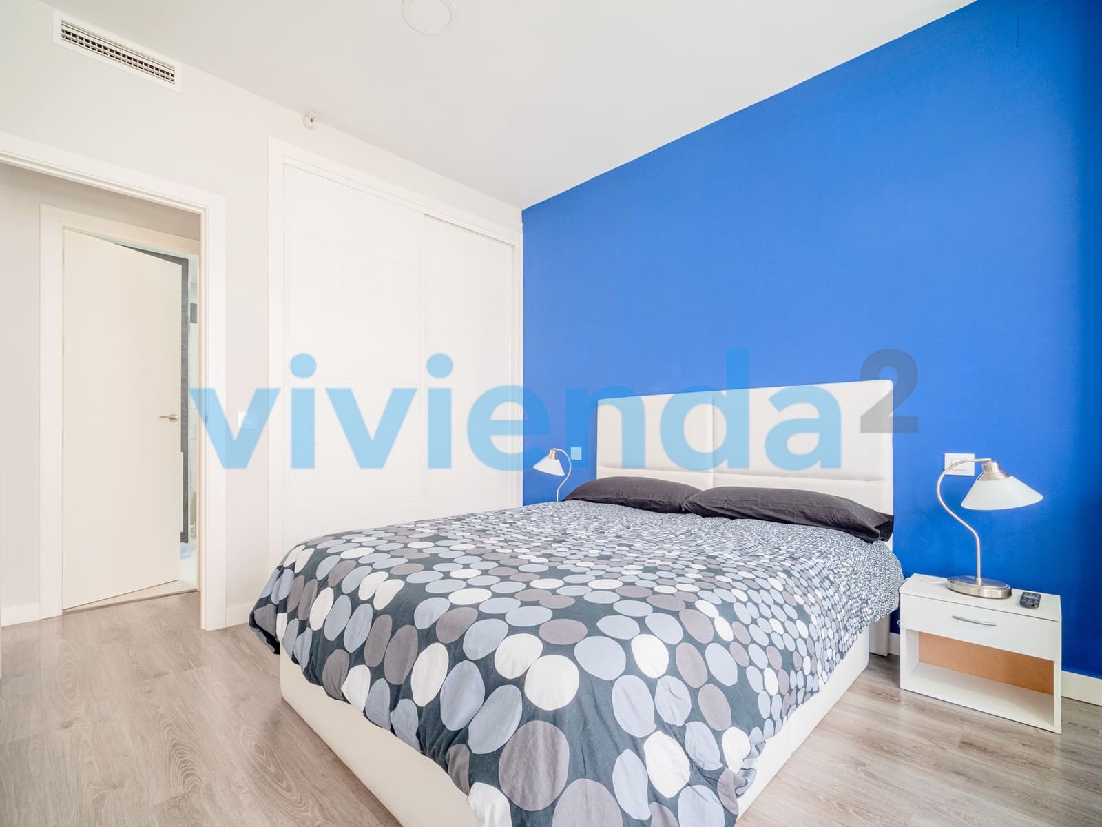 1 quarto Apartamento para arrendar em Madrid cidade com piscina - 1 850 € (Ref: 10089130)