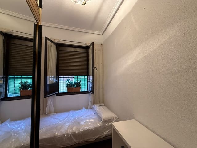 Piso de 2 habitaciones en Bellas Vistas, Madrid ciudad en alquiler - 1.050 € (Ref: 10101903)