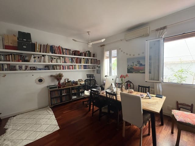 2 slaapkamer Flat te huur in Ibiza, Madrid stad - € 1.950 (Ref: 10109053)