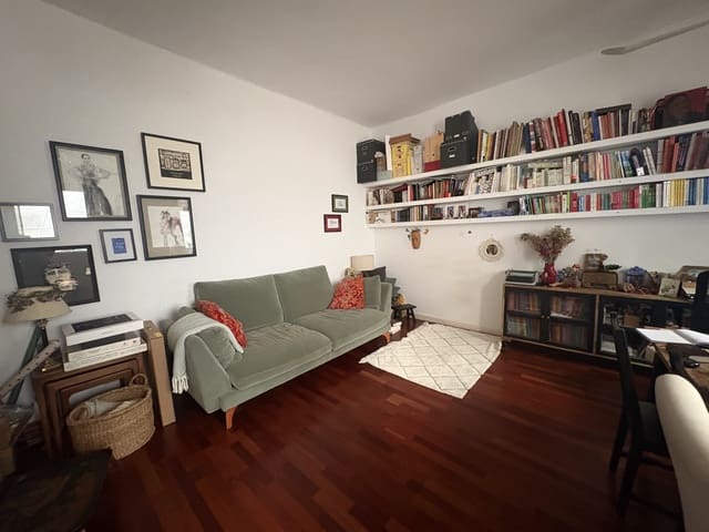 2 slaapkamer Flat te huur in Ibiza, Madrid stad - € 1.950 (Ref: 10109053)