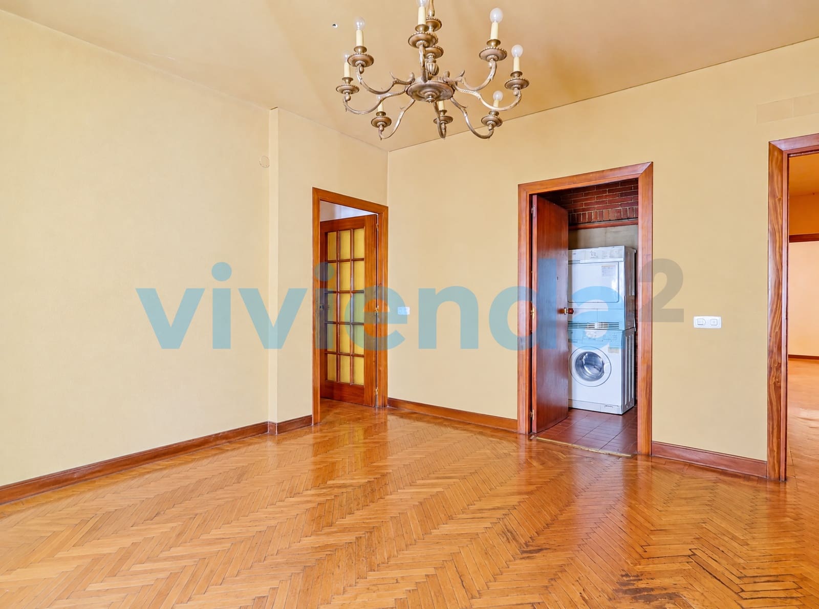 4 sovrum Lägenhet till salu i Madrid stad - 970 000 € (Ref: 10110926)