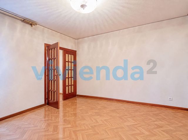 4 sovrum Lägenhet till salu i Gaztambide, Madrid stad - 970 000 € (Ref: 10110926)