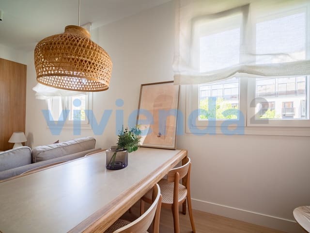 3 sovrum Lägenhet att hyra i Chopera, Madrid stad - 1 845 € (Ref: 10115525)